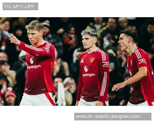 曼联重视前中场球员，或将令人震惊地重返老特拉福德